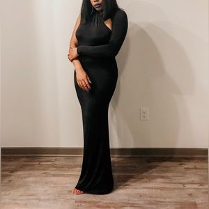 House of CB One Shoulder Maxi Dress in Black
